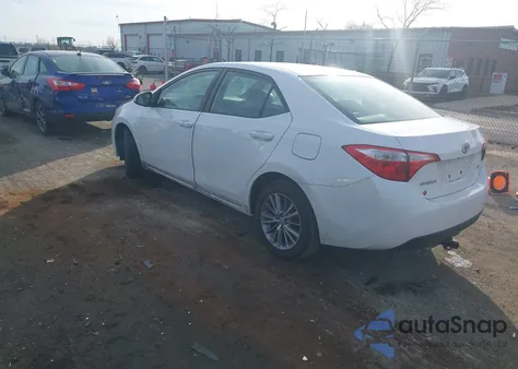2015 Toyota Corolla Le Plus z USA, uszkodzony, nr VIN 2T1BURHE5FC451702